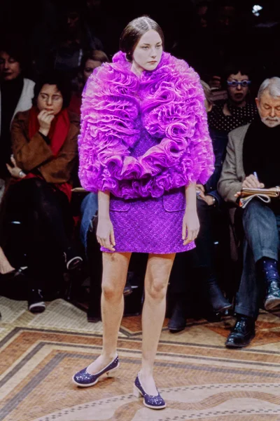 Look 4